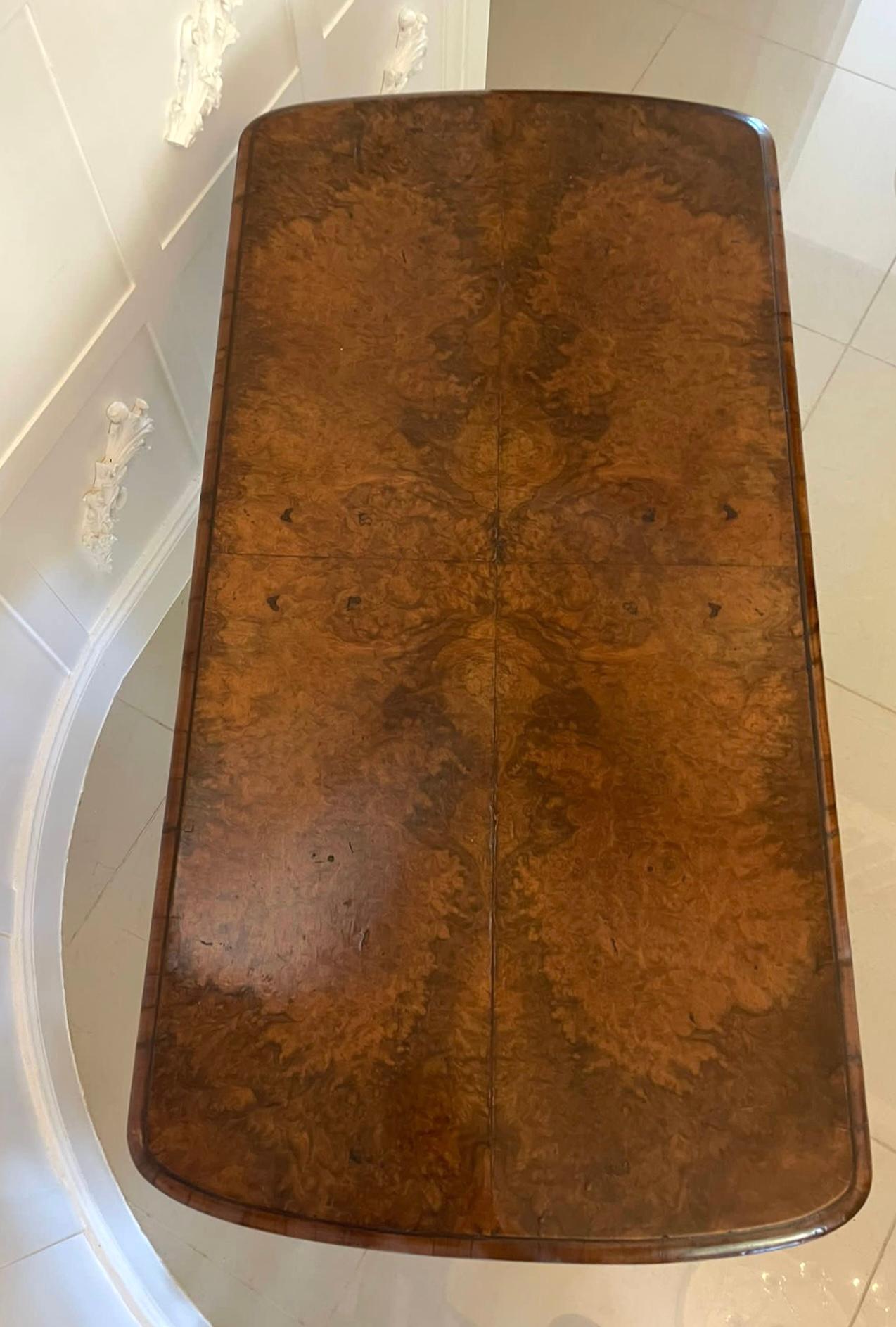 Mid-19th Century Antique Victorian Quality Burr Walnut Freestanding Centre Table For Sale