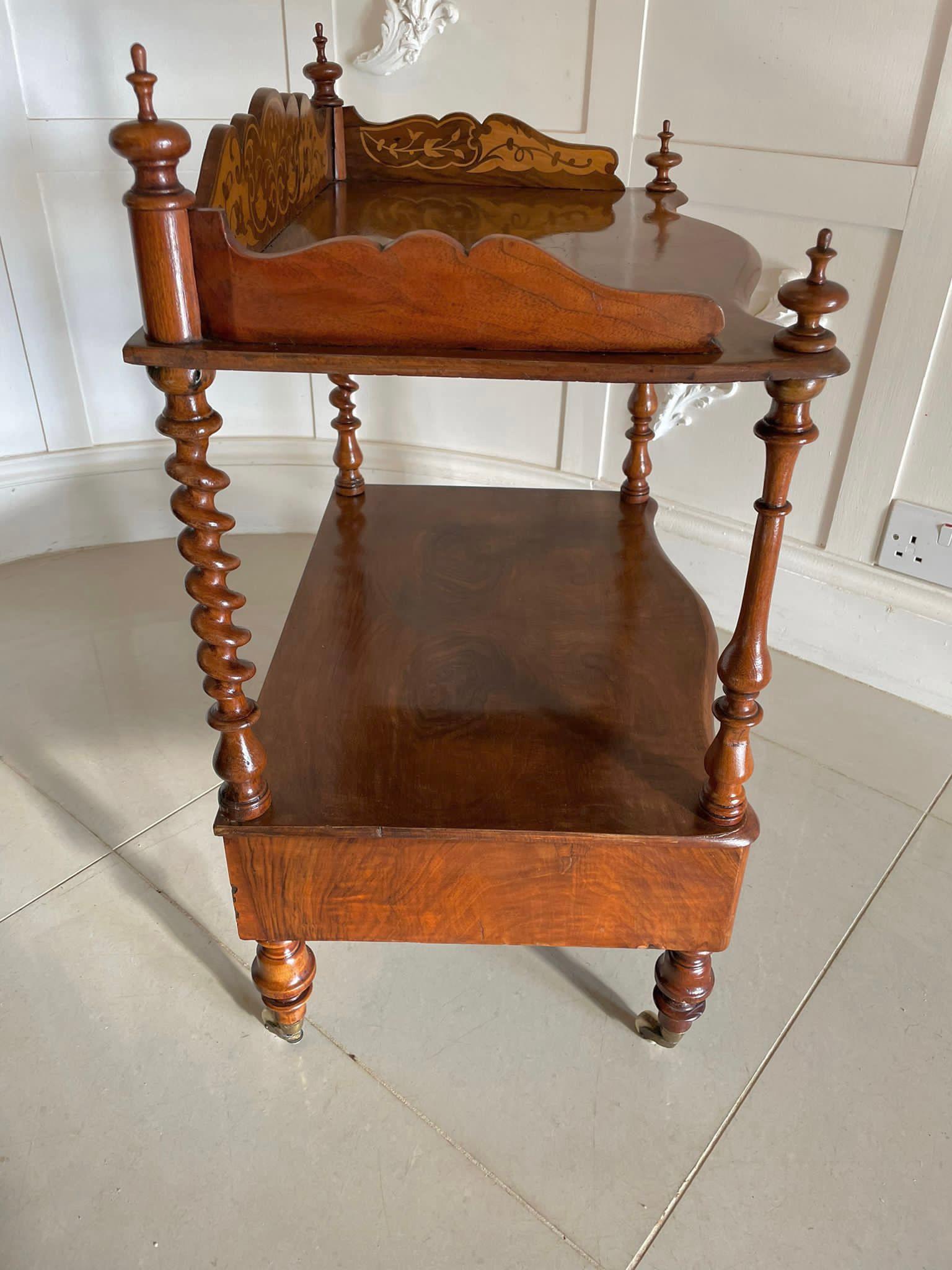 Antique Victorian Quality Burr Walnut Inlaid Lamp Table  For Sale 4