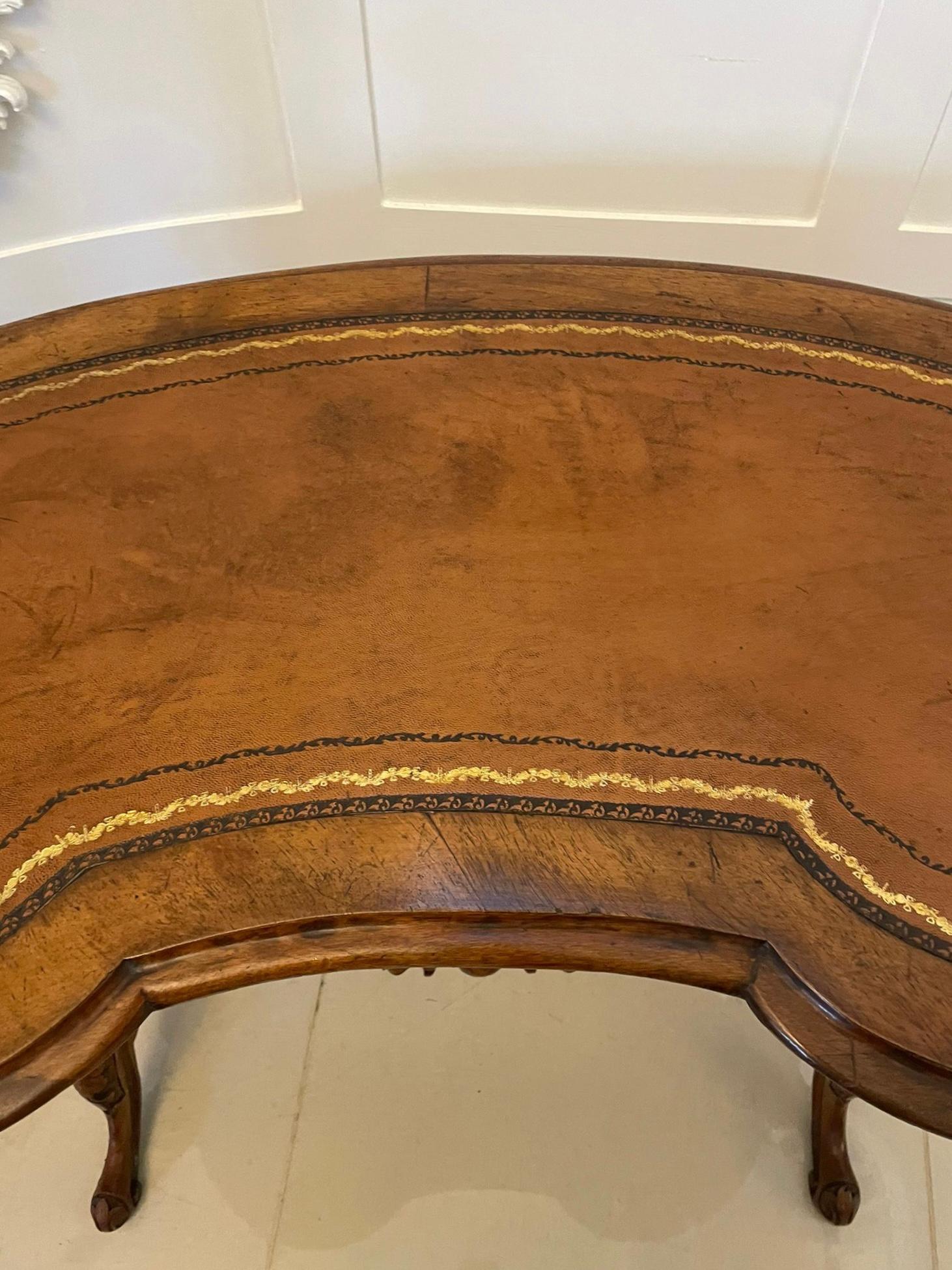Antique Victorian Quality Burr Walnut Kidney Shaped Writing Table For Sale 3