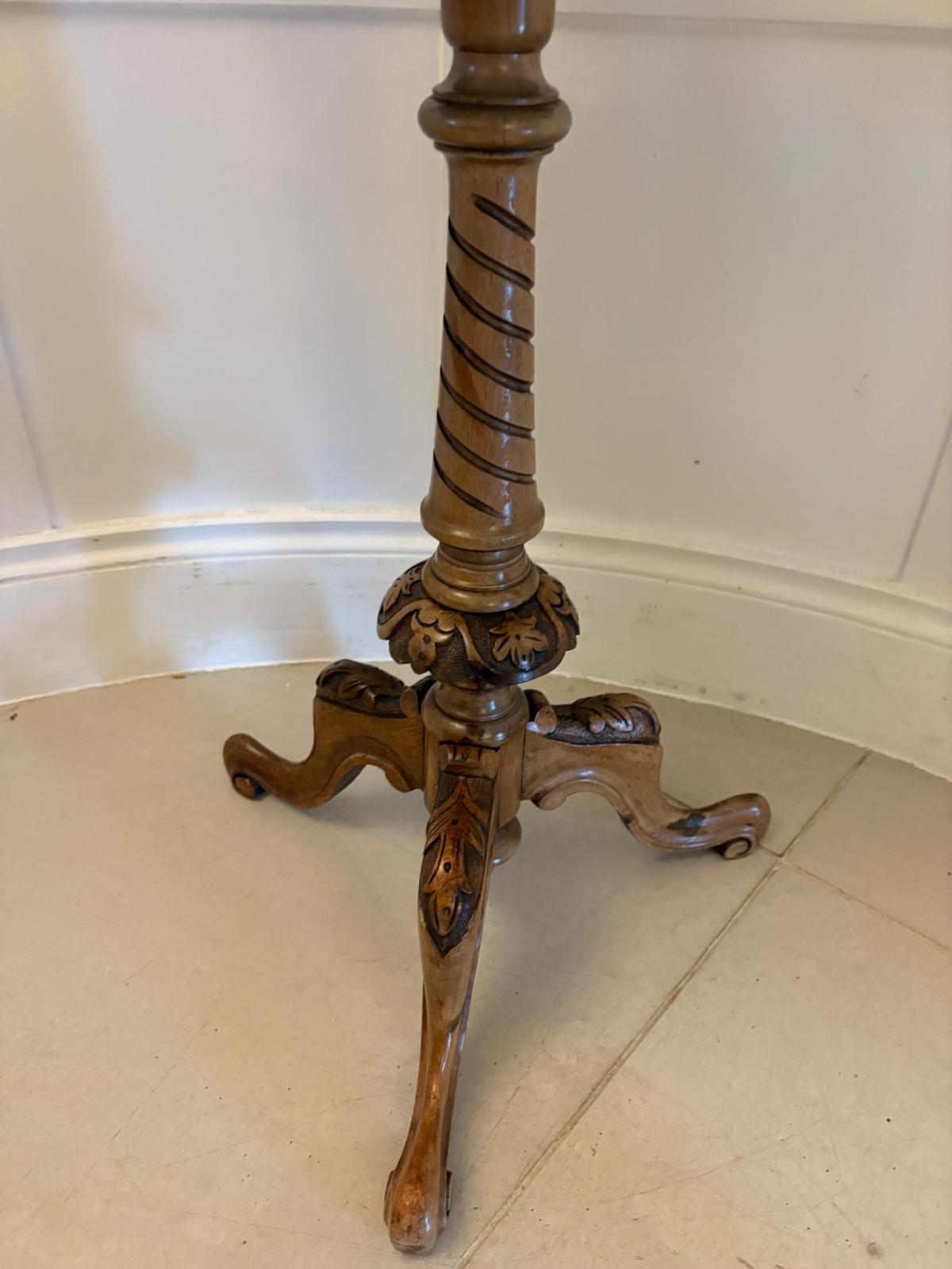 Antique Victorian Quality Burr Walnut Lamp Table For Sale 2