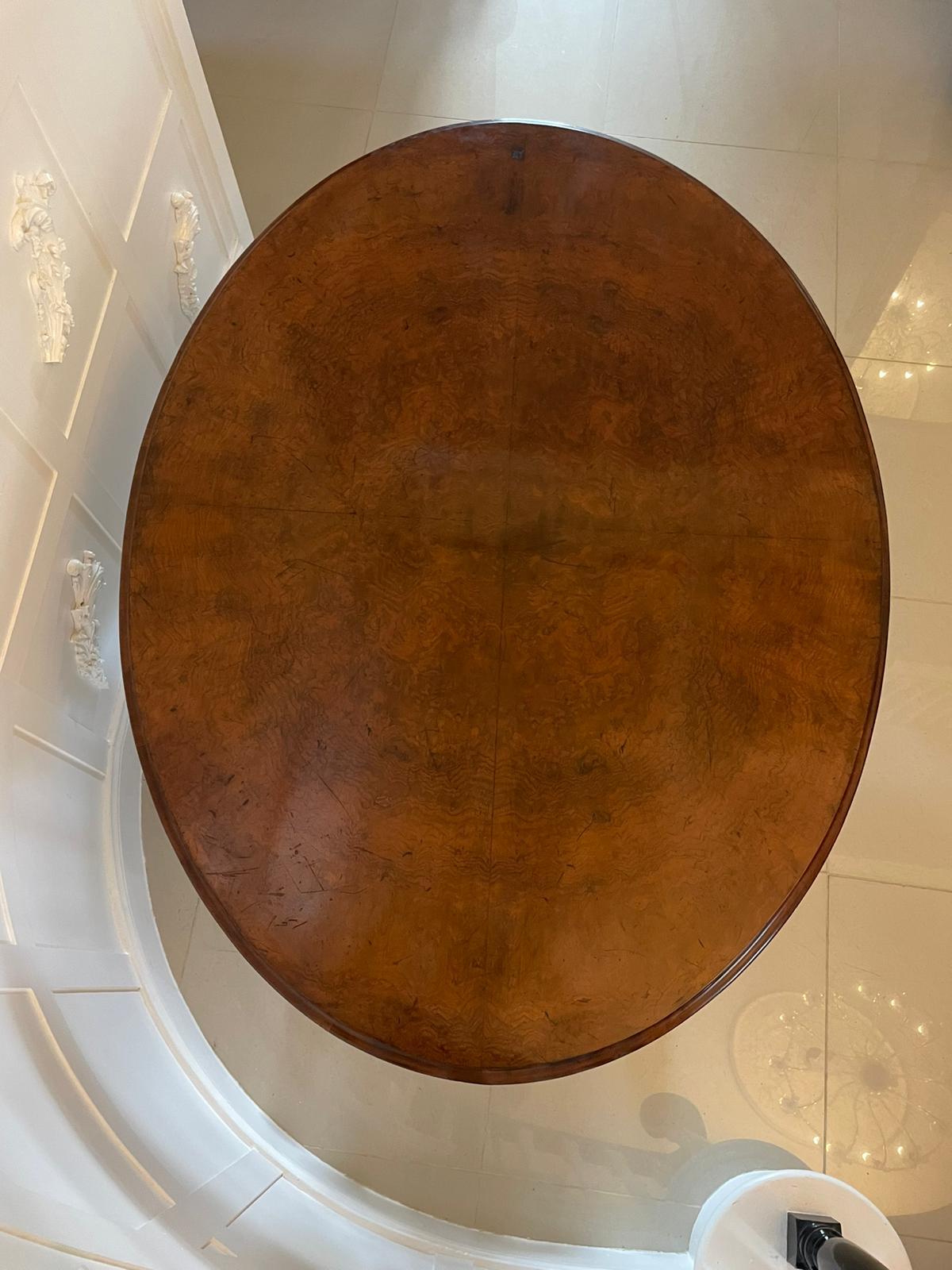 English Antique Victorian Quality Burr Walnut Oval Centre/Dining Table