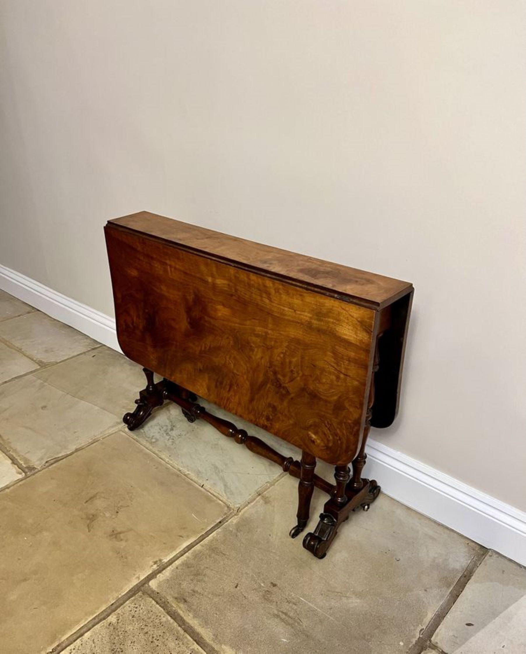 Antique Victorian quality burr walnut Sutherland table  For Sale 6