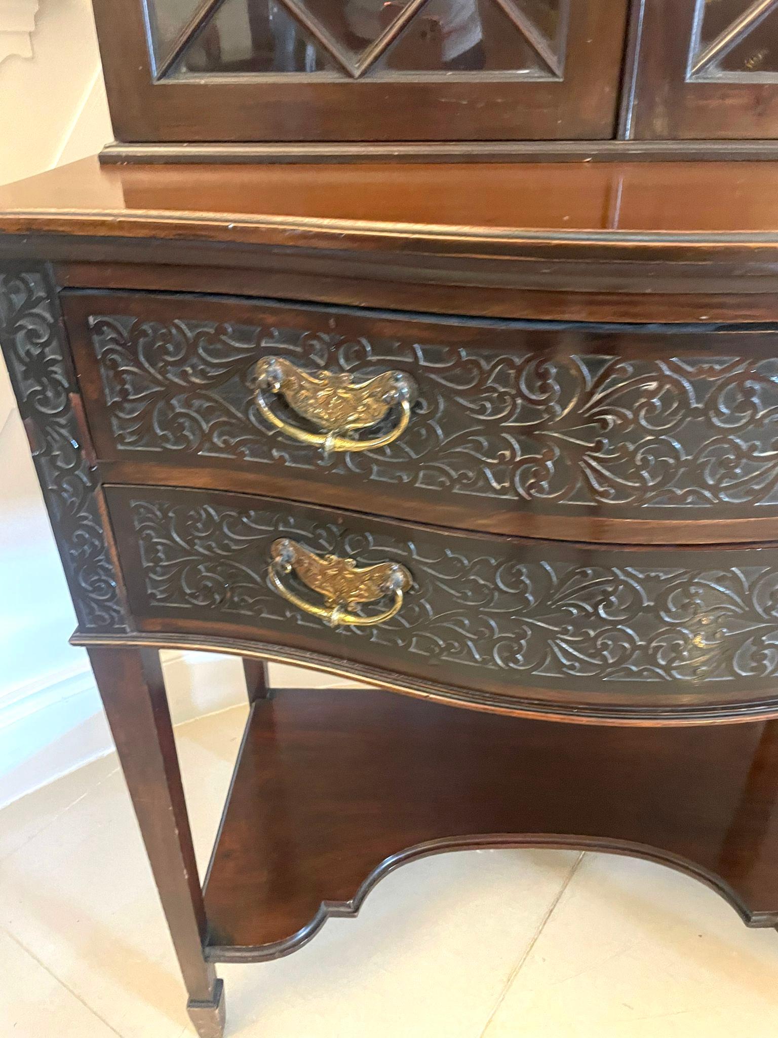Antike viktorianische Qualität geschnitzt Mahagoni Display Cabinet  im Angebot 3