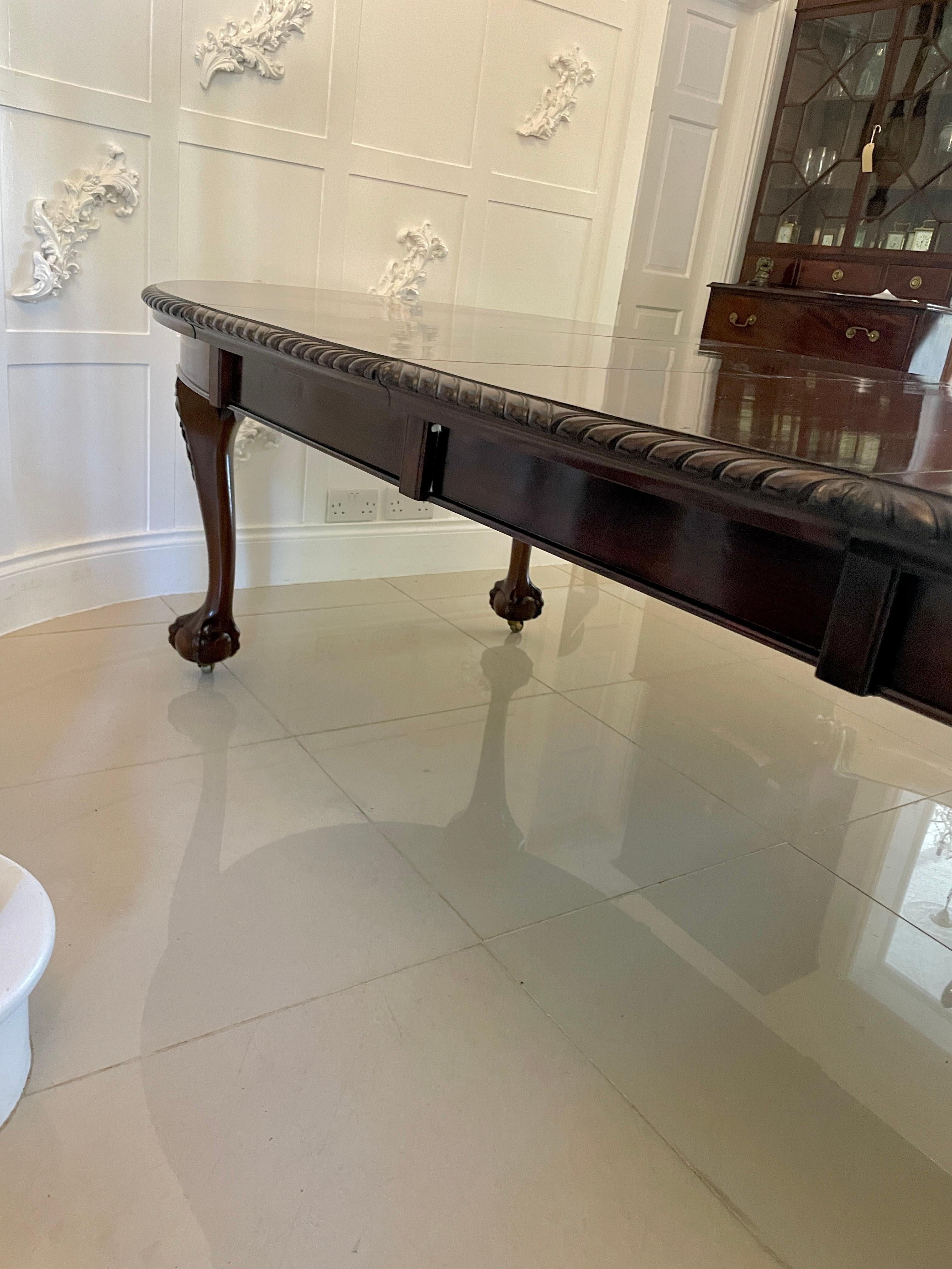 Antique Victorian Quality Carved Mahogany Extending Dining Table 5