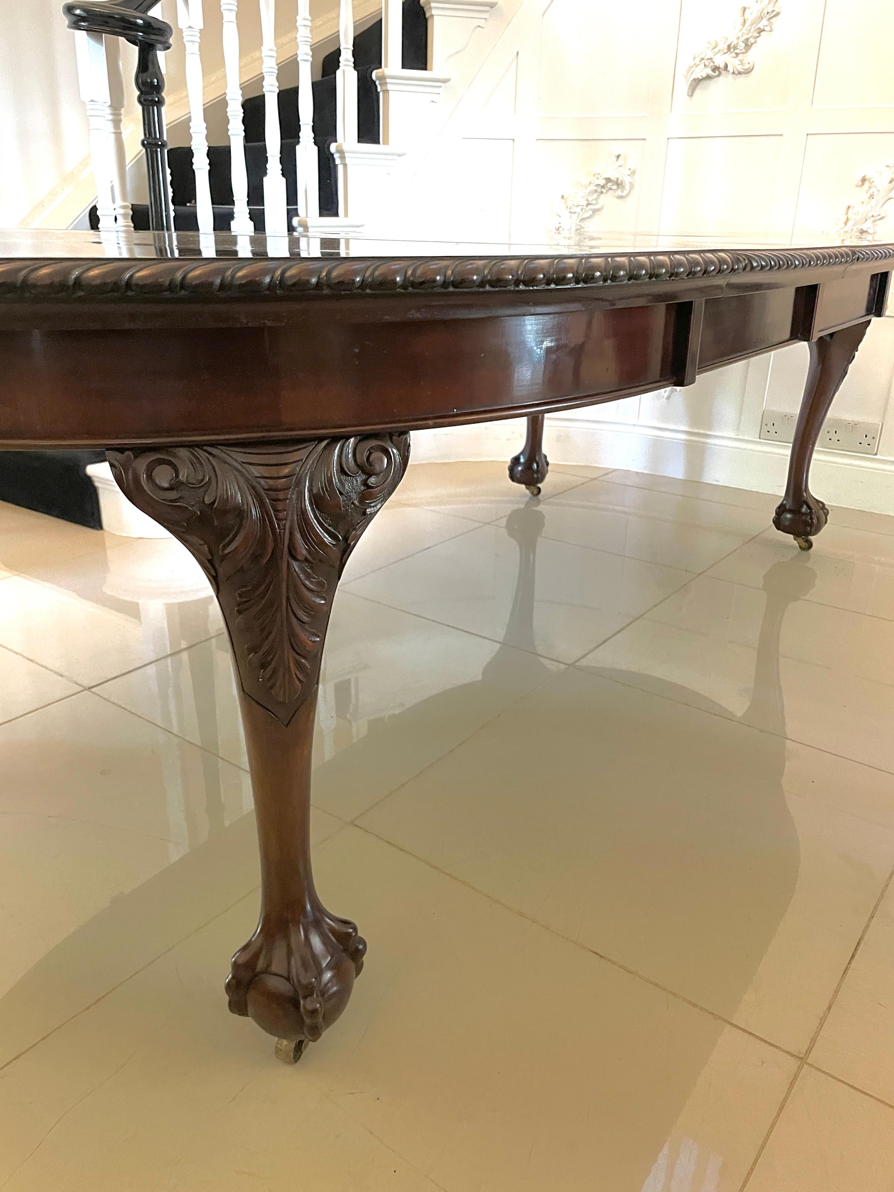 Antique Victorian Quality Carved Mahogany Extending Dining Table 8
