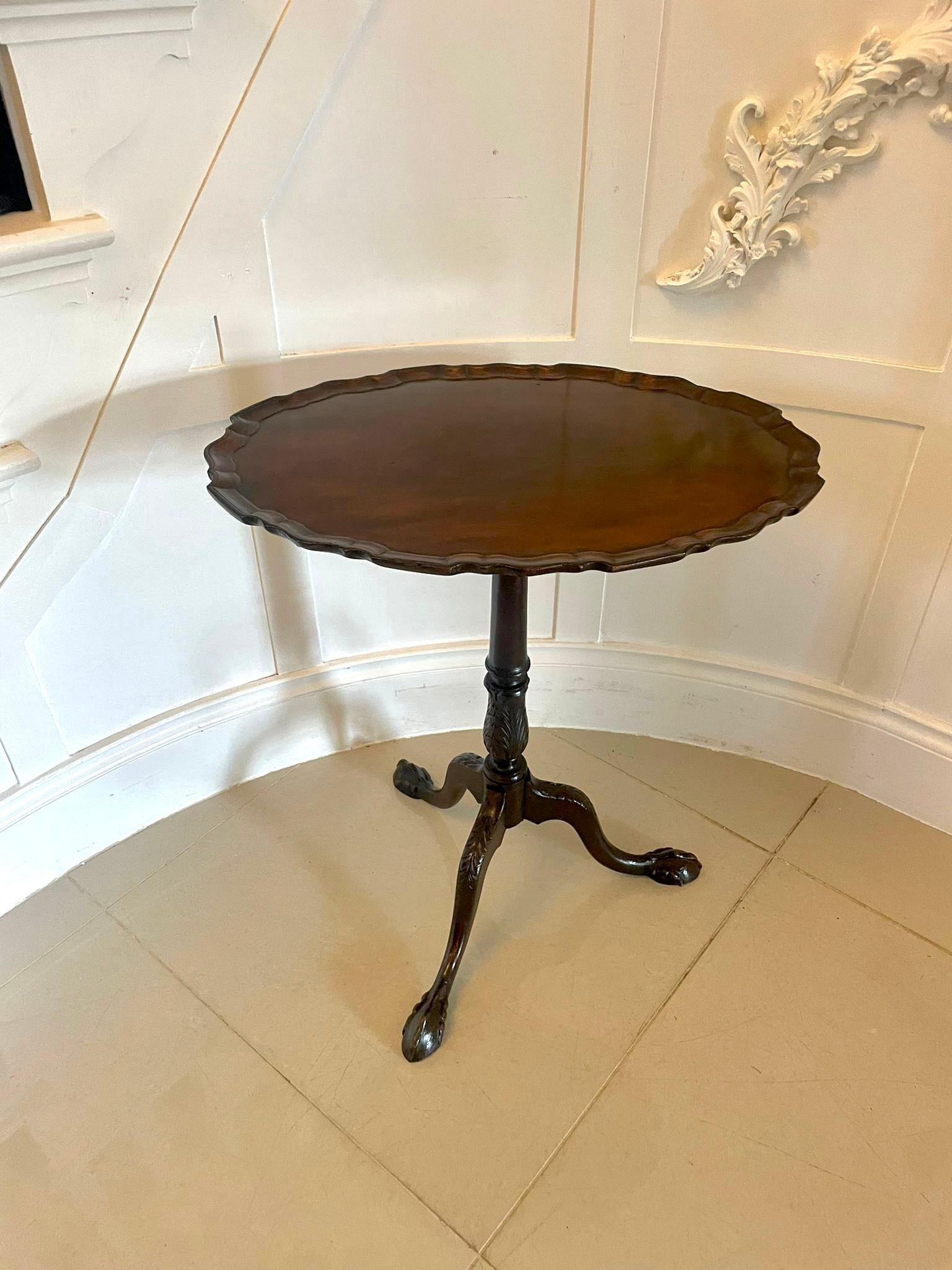 English Antique Victorian Quality Carved Mahogany Lamp Table  For Sale