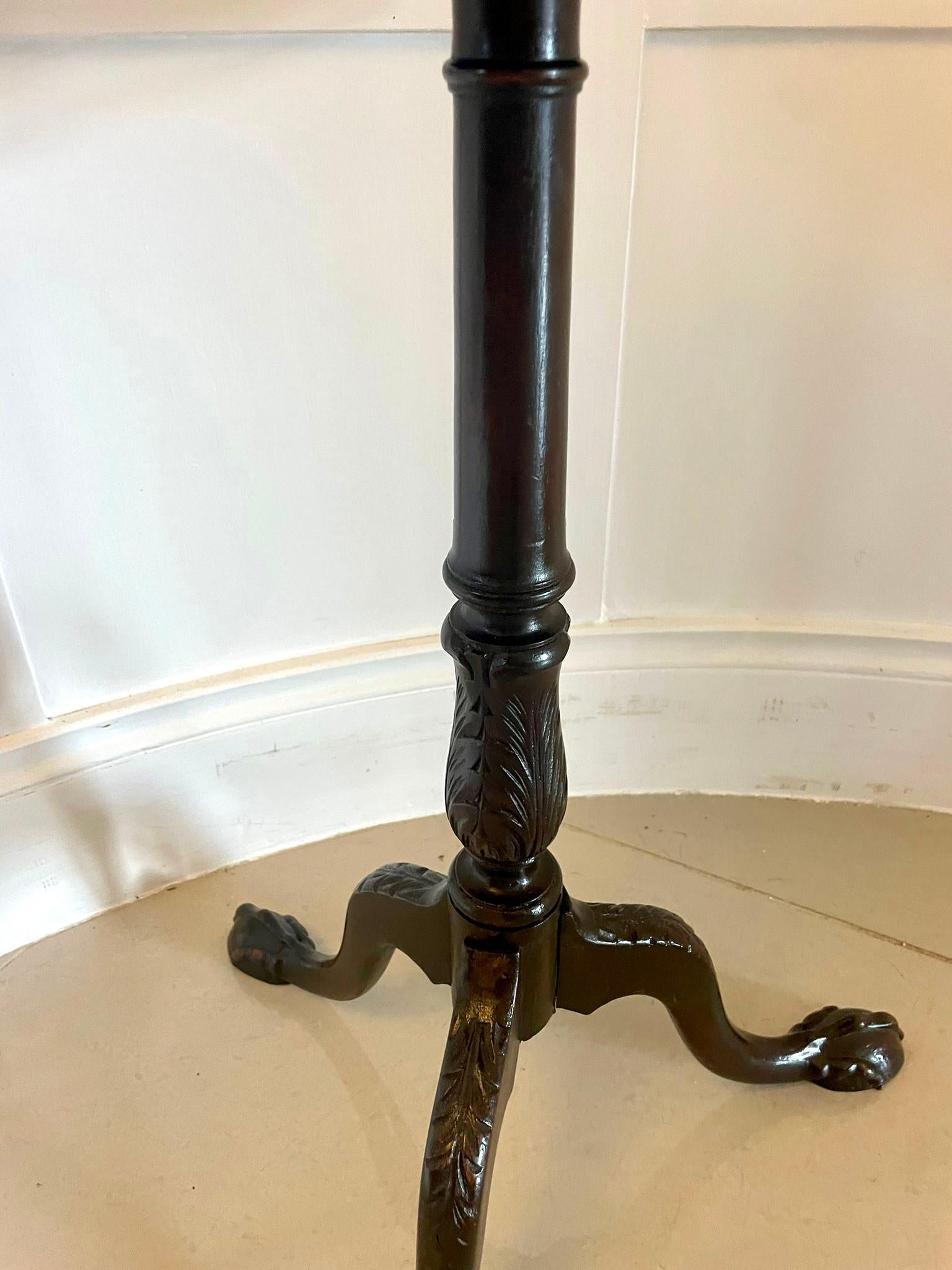 Antique Victorian Quality Carved Mahogany Lamp Table  For Sale 1