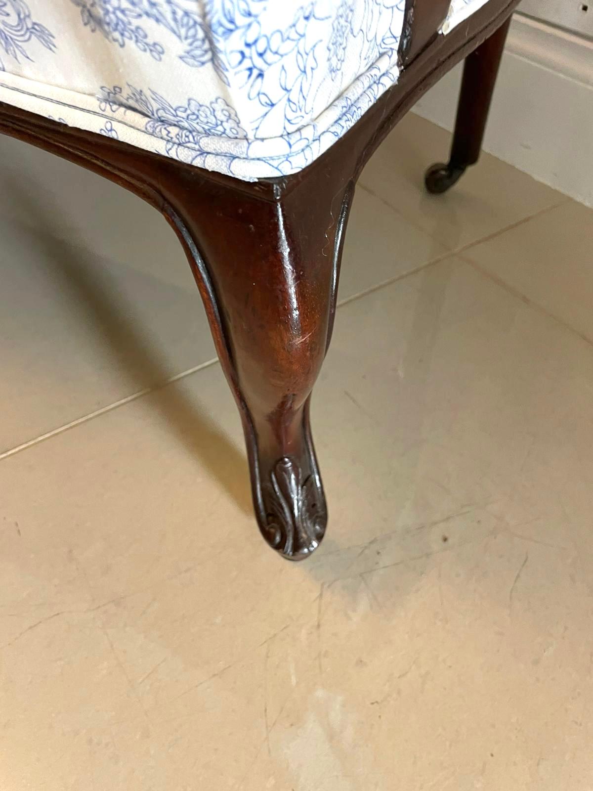  Antikes geschnitztes Mahagoni-Sessel in viktorianischer Qualität  im Angebot 5