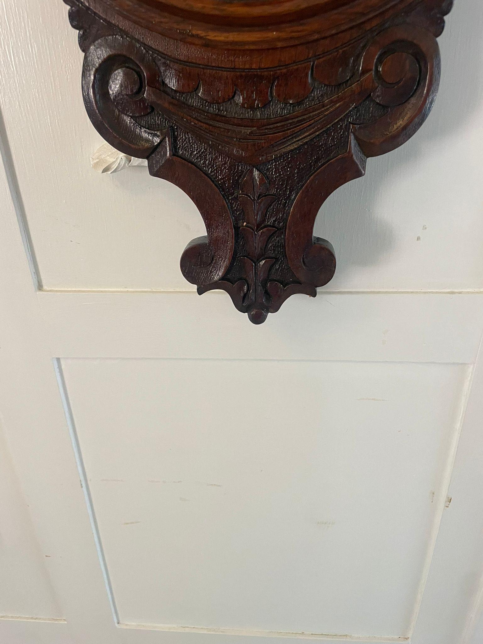 Baromètre ancien en chêne sculpté de qualité victorienne pour banjo Bon état - En vente à Suffolk, GB