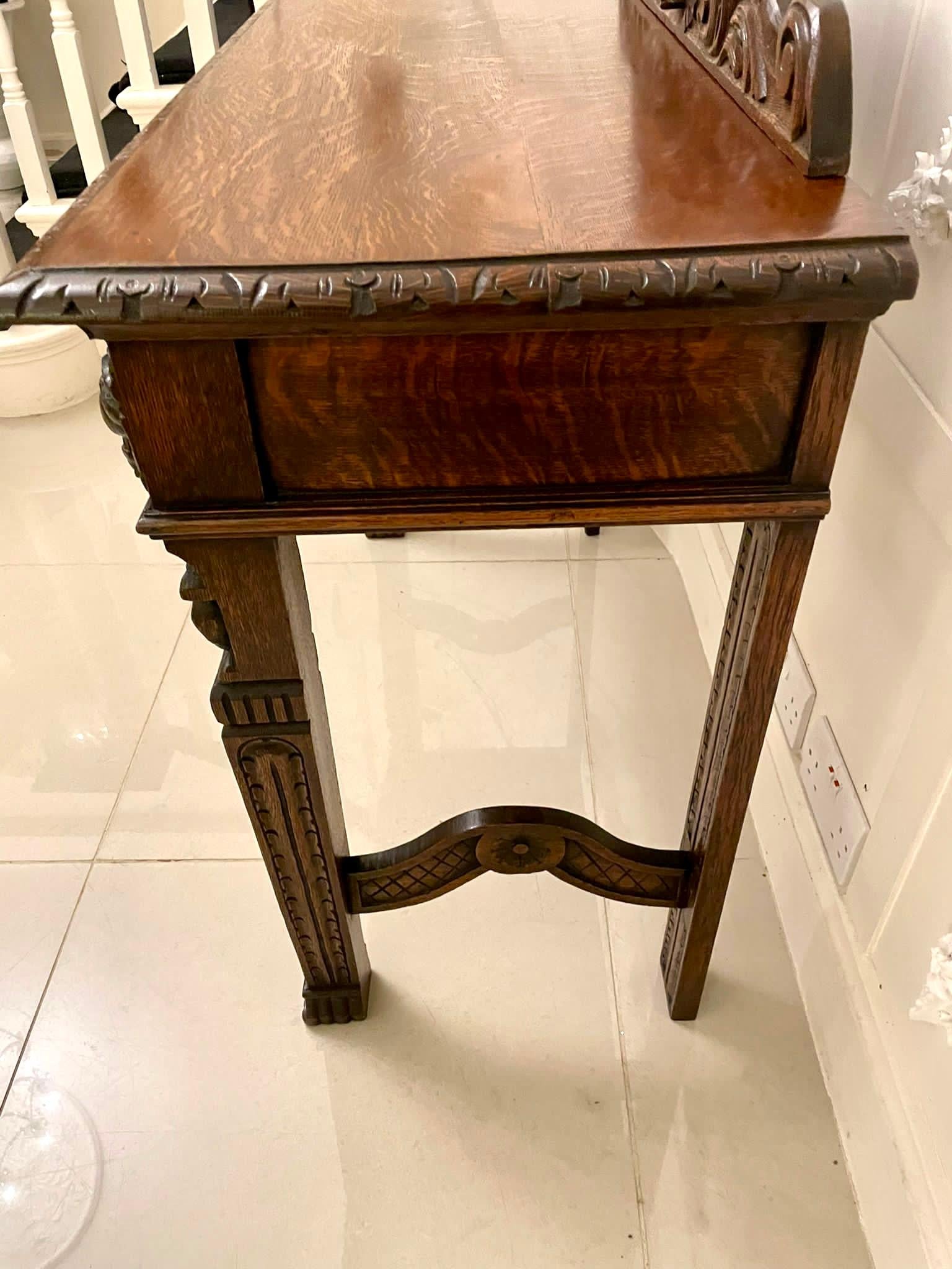 Antique Victorian Quality Carved Oak Side Table For Sale 5