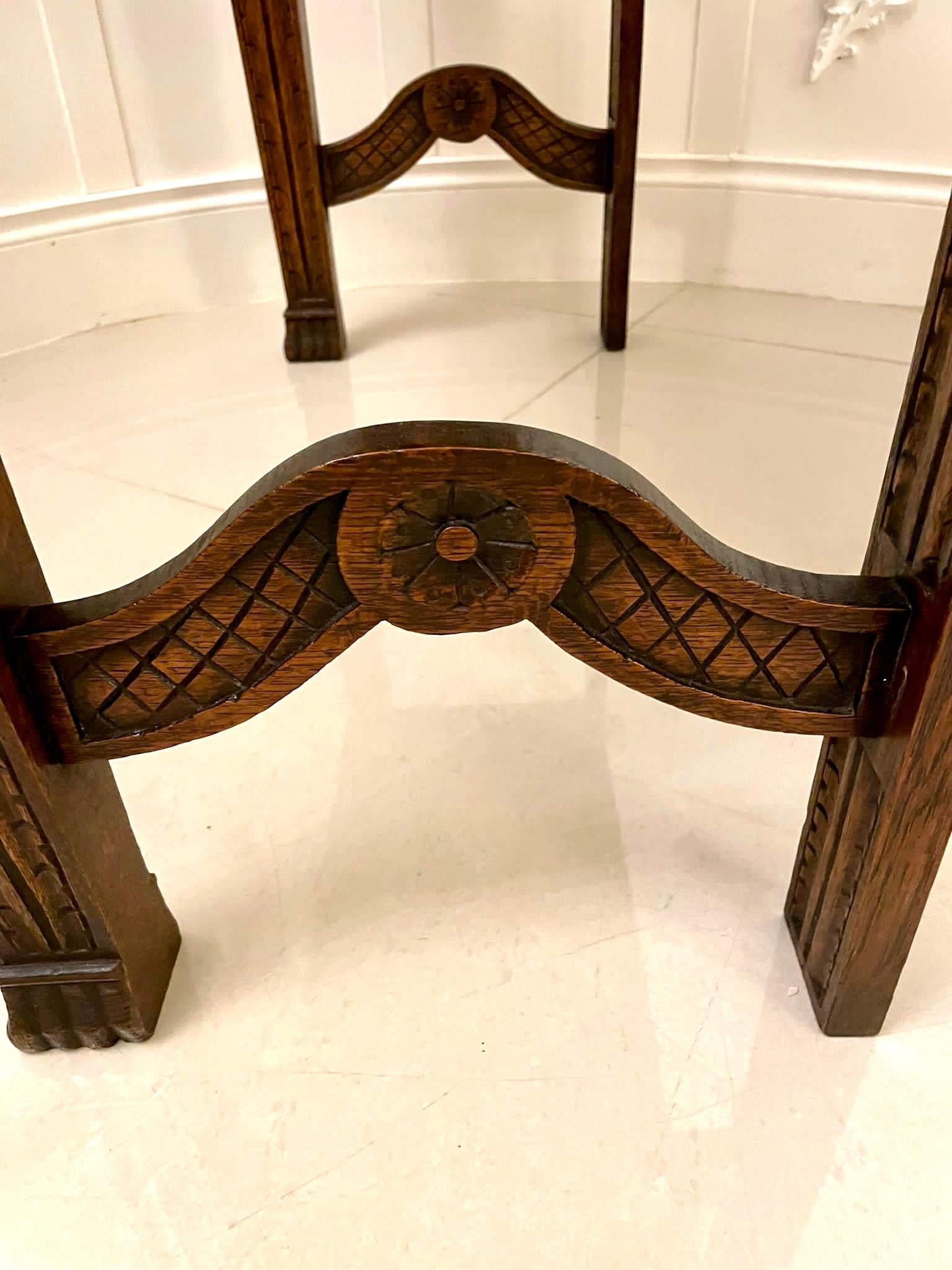 Antique Victorian Quality Carved Oak Side Table For Sale 2