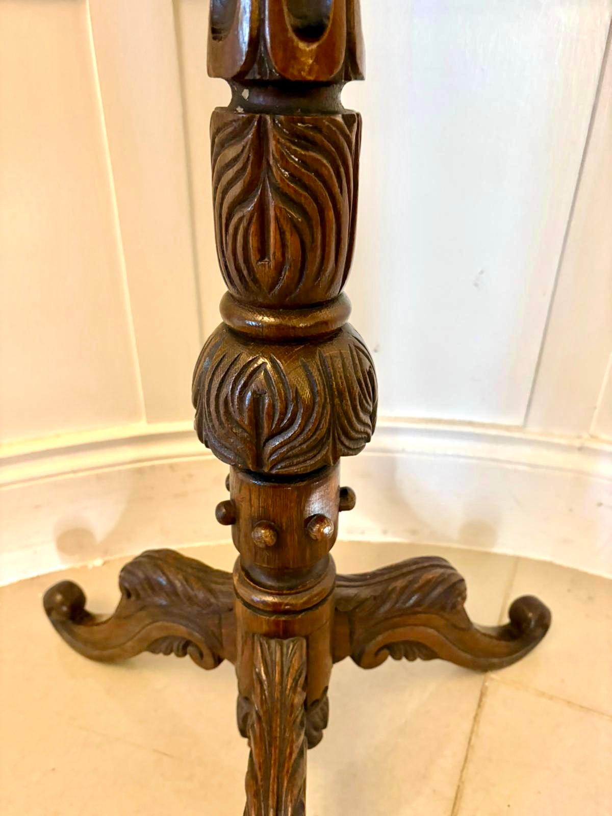 Antique Victorian Quality Carved Oak Tripod / Lamp Table For Sale 1