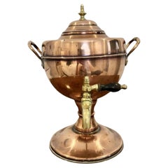 Ancienne urne à thé en cuivre et laiton de qualité victorienne