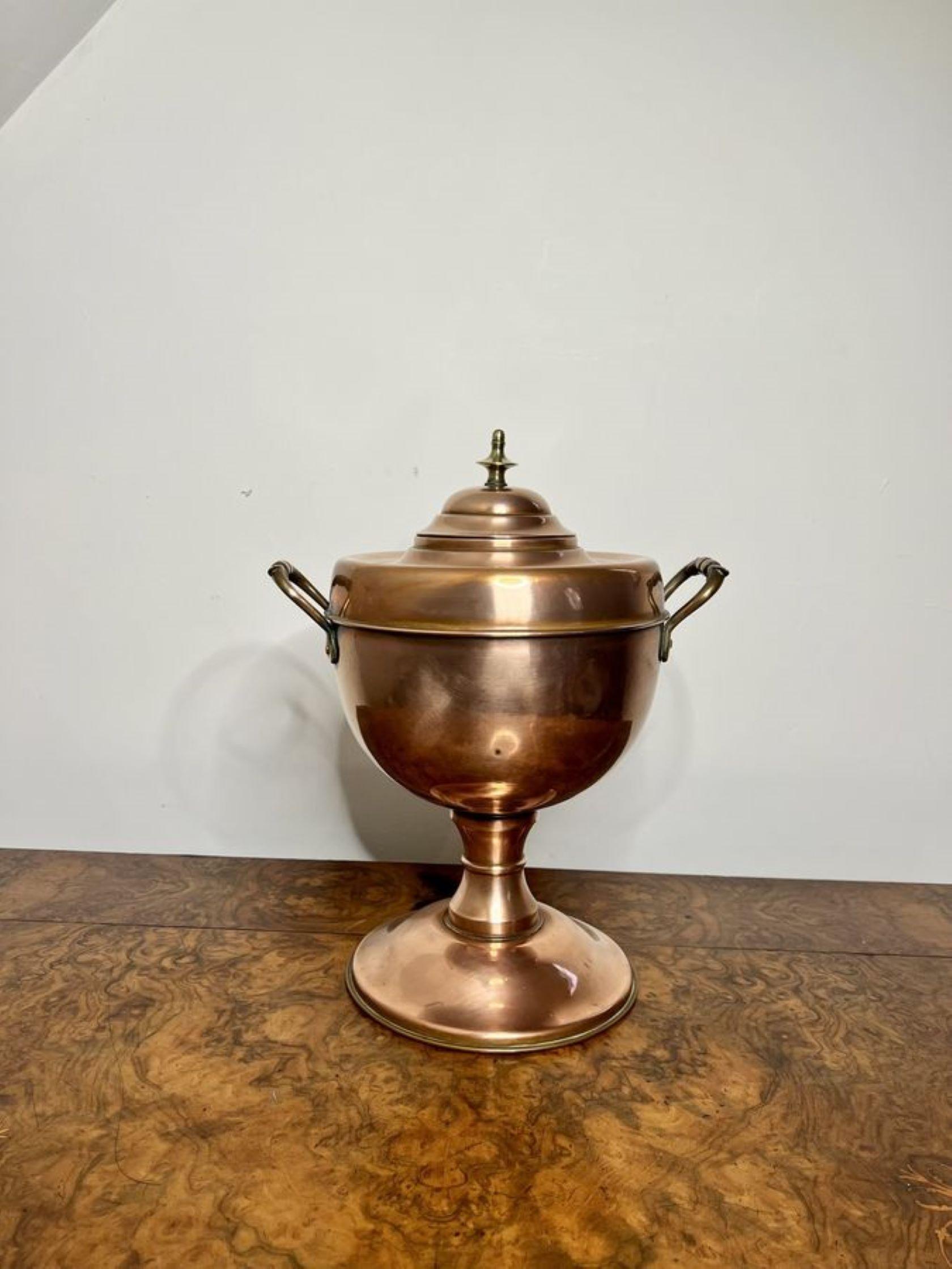 Antique Victorian quality copper & brass samovar In Good Condition For Sale In Ipswich, GB
