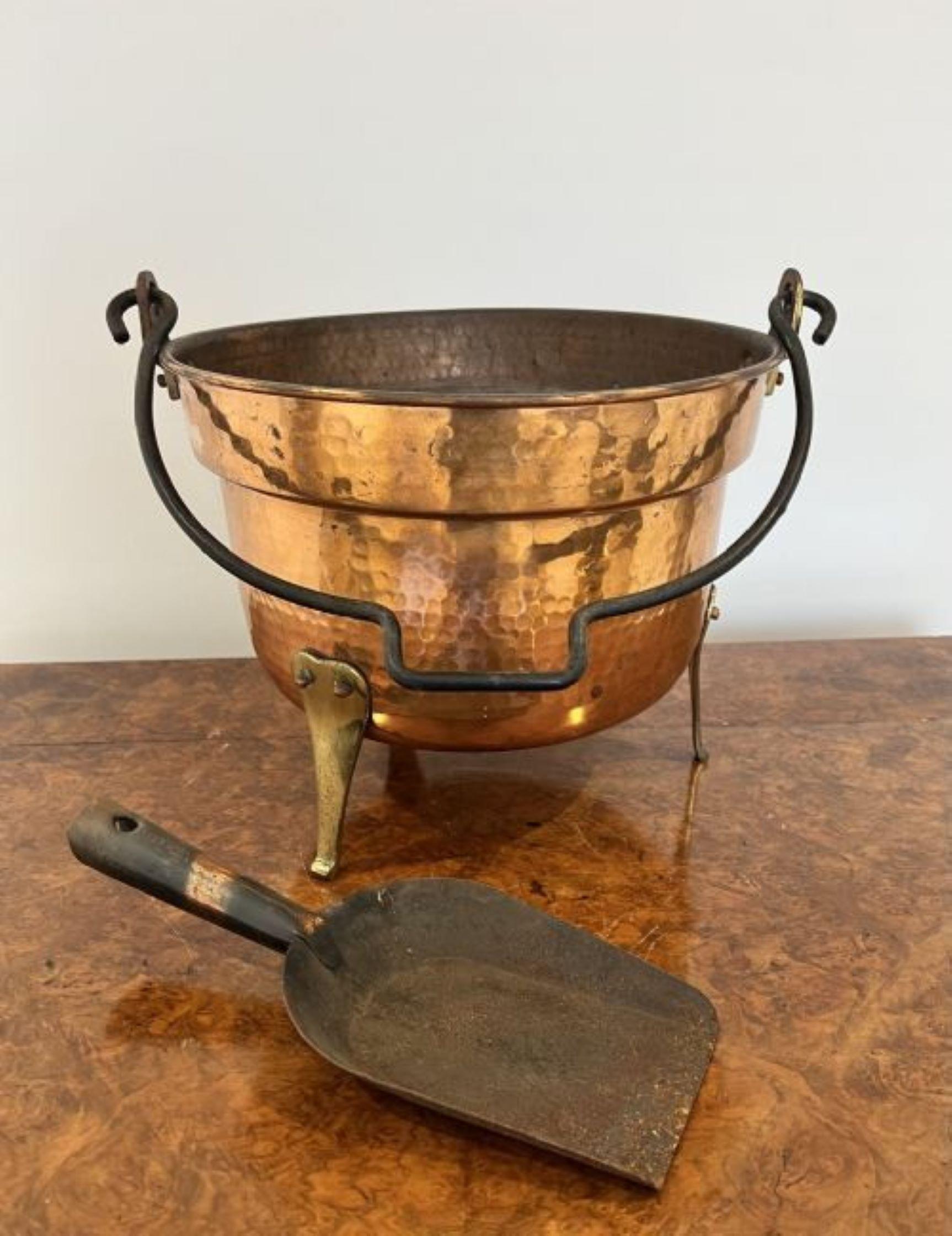 Copper Antique Victorian quality copper coal bucket For Sale