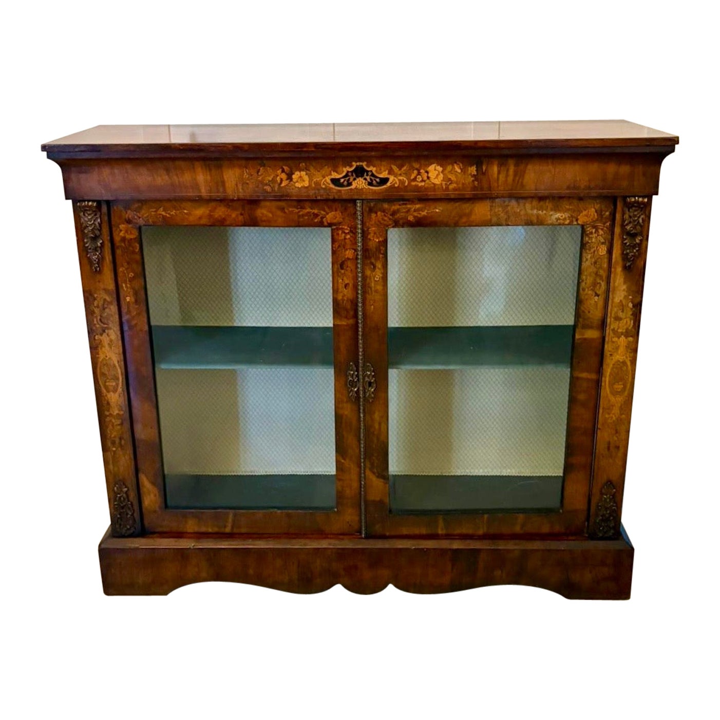 Antique Victorian Quality Figured Burr Walnut
Marquetry Inlaid Display Cabinet