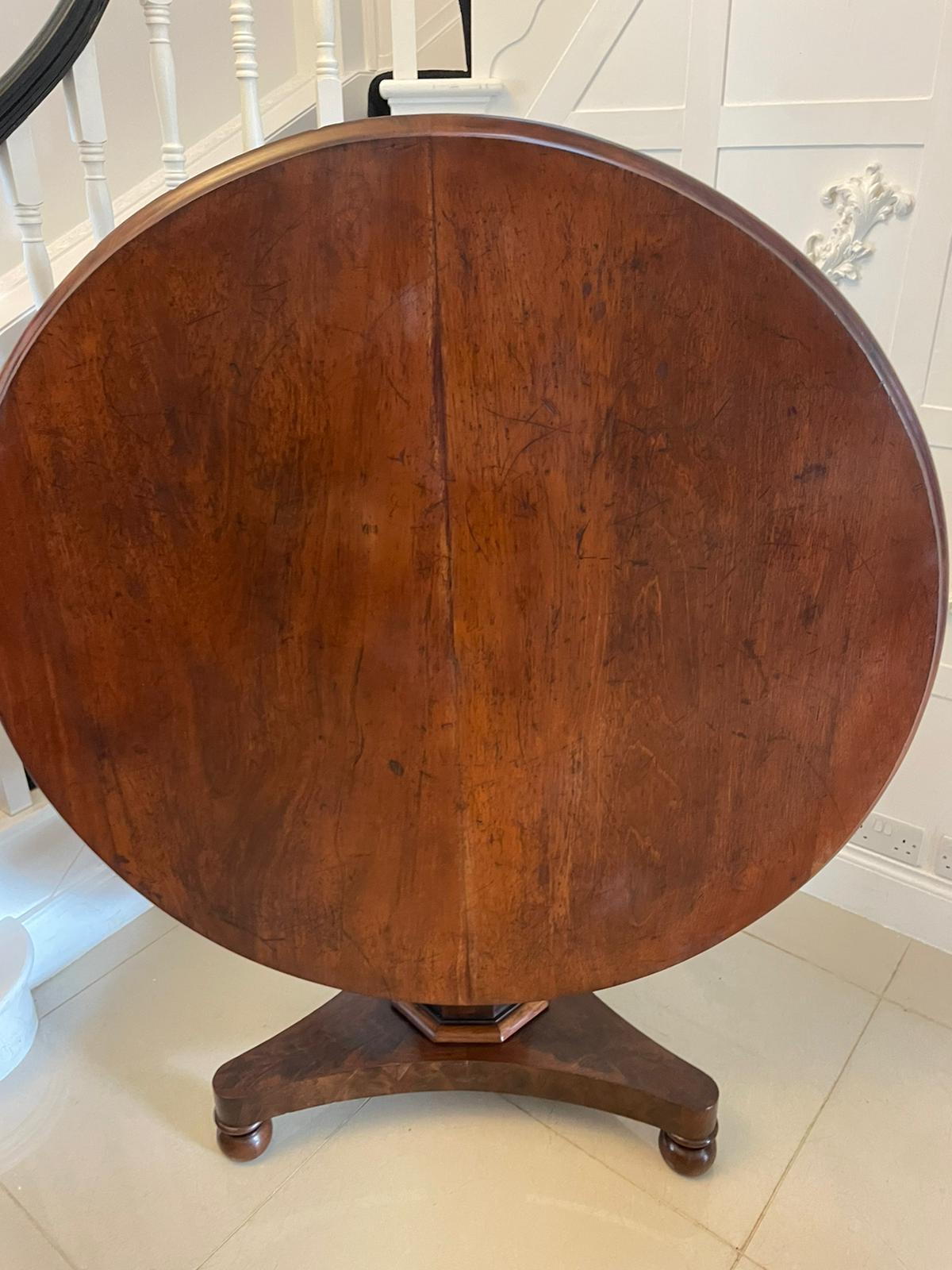 Antique Victorian Quality Figured Mahogany Circular Dining Table For ...