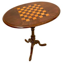 Antique Victorian Quality Figured Walnut Oval Shaped Chess Top Table