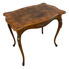 Antique Victorian Quality French Burr Walnut Freestanding Centre Table