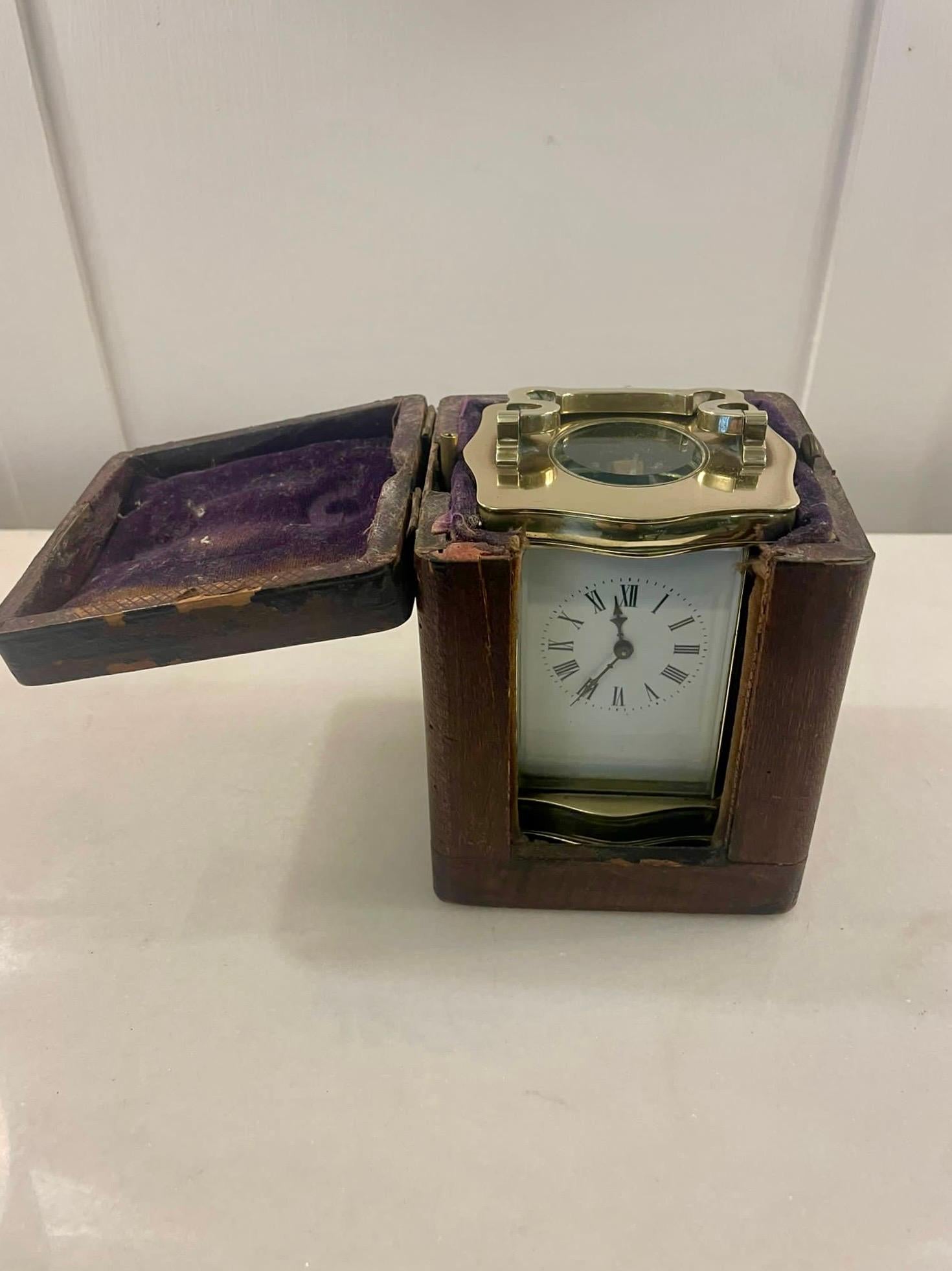 Horloge à chariot de qualité victorienne ancienne avec étui de rangement d'origine en vente 3