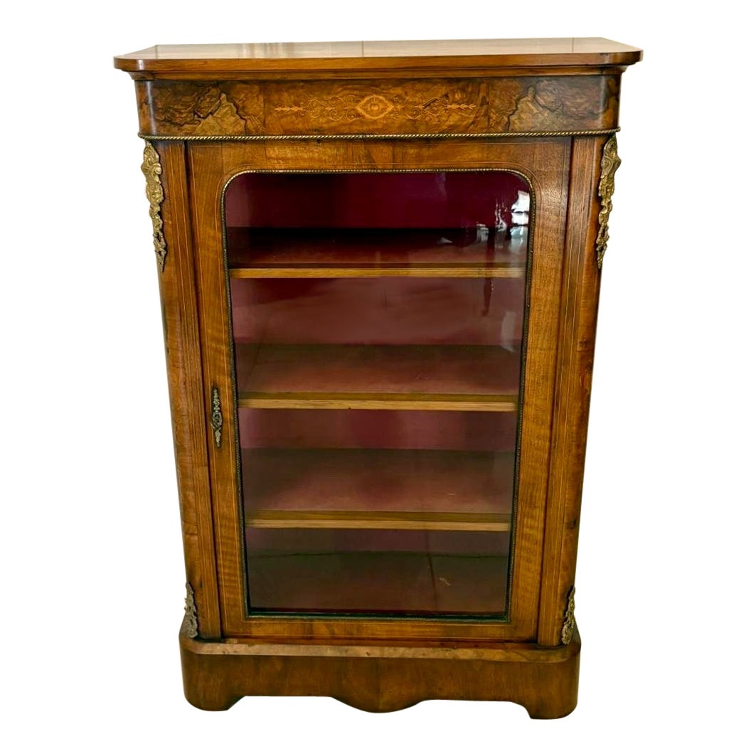 Ancienne armoire à colonnes en ronce de noyer incrustée de qualité victorienne