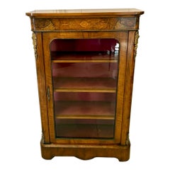 Ancienne armoire à colonnes en ronce de noyer incrustée de qualité victorienne