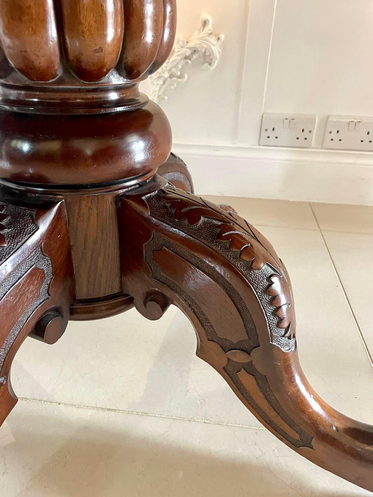 XIXe siècle Table de salle à manger ancienne en acajou de qualité victorienne en vente