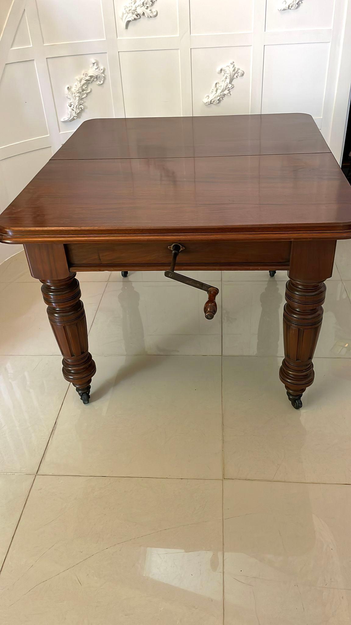 Antique Victorian Quality Mahogany Extending Dining Table  2