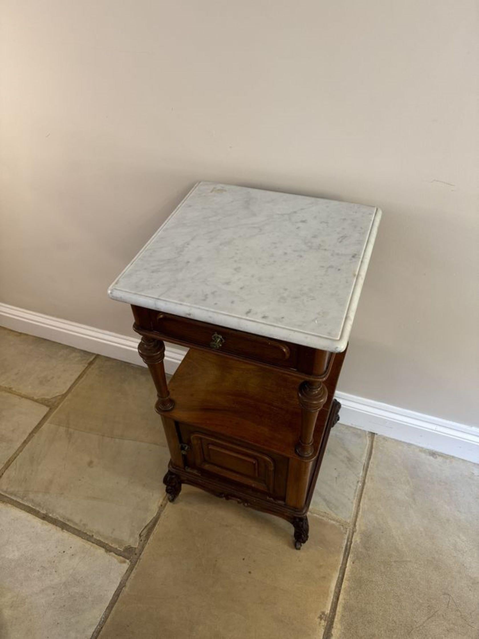 Antigua mesilla de noche de caoba de calidad victoriana con tapa de mármol en Bueno estado para la venta en Ipswich, GB
