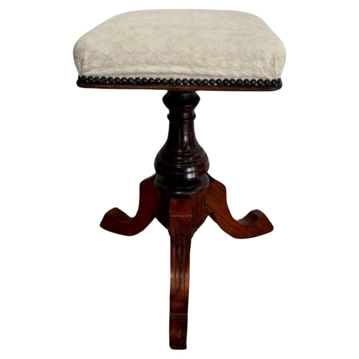 Antique Victorian quality mahogany revolving piano stool  For Sale
