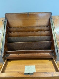 Antique Victorian quality mahogany stationary box