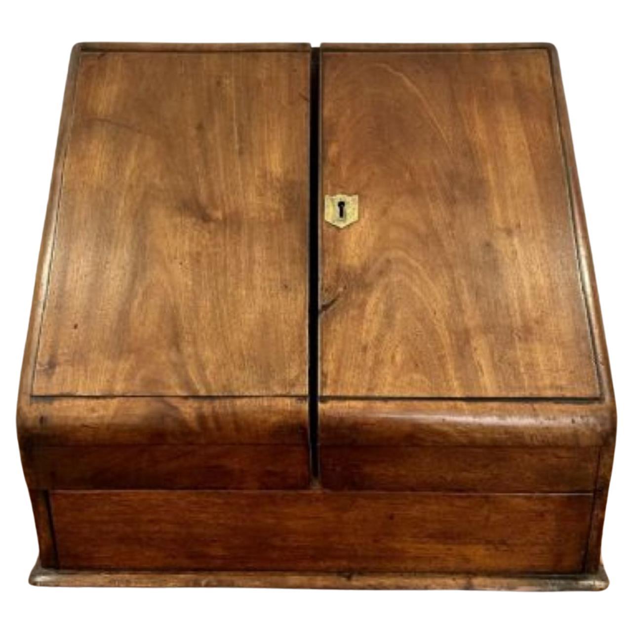 Antigua caja de papelería de caoba de calidad victoriana 