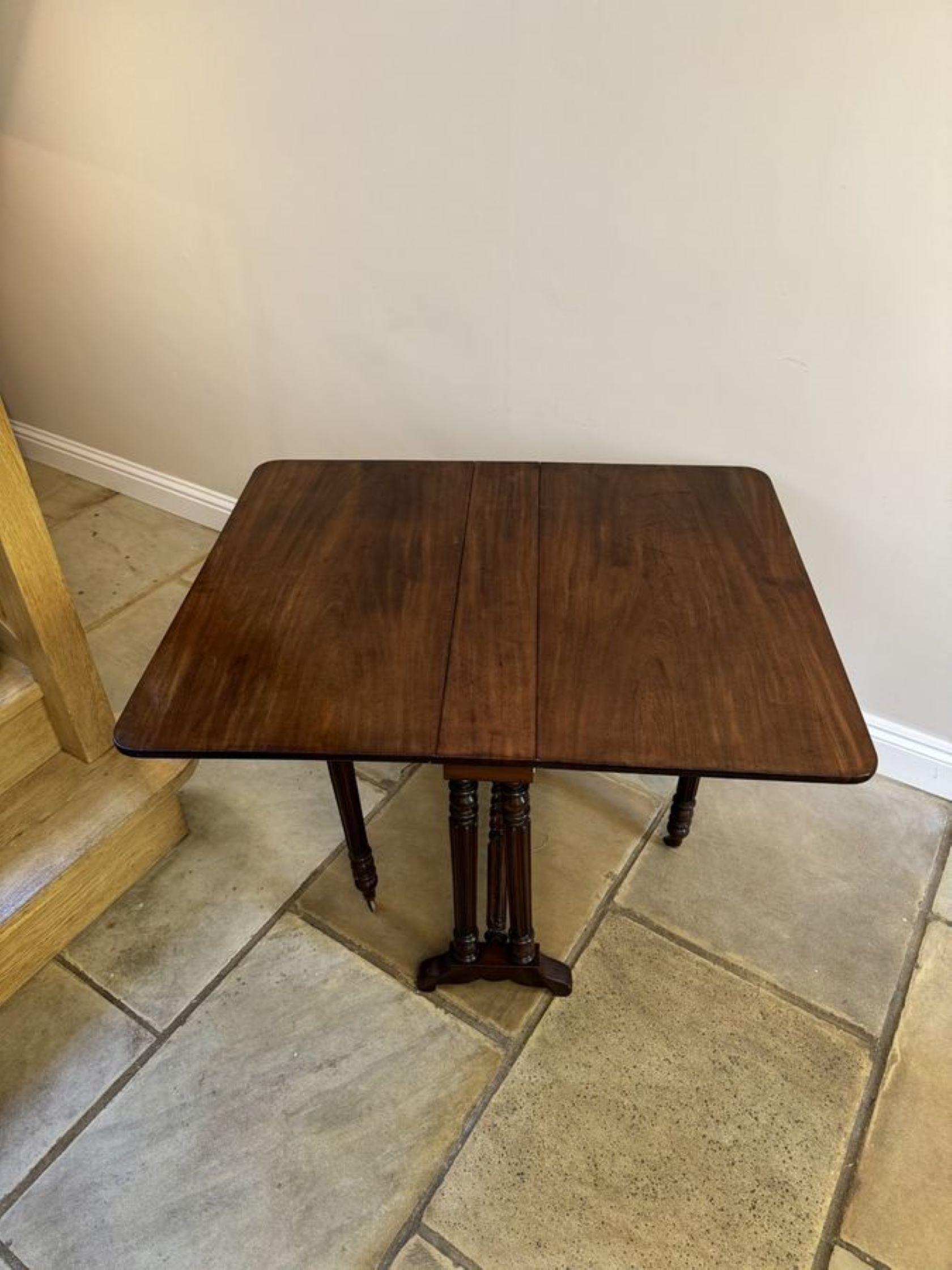 19th Century Antique Victorian quality mahogany Sutherland table  For Sale