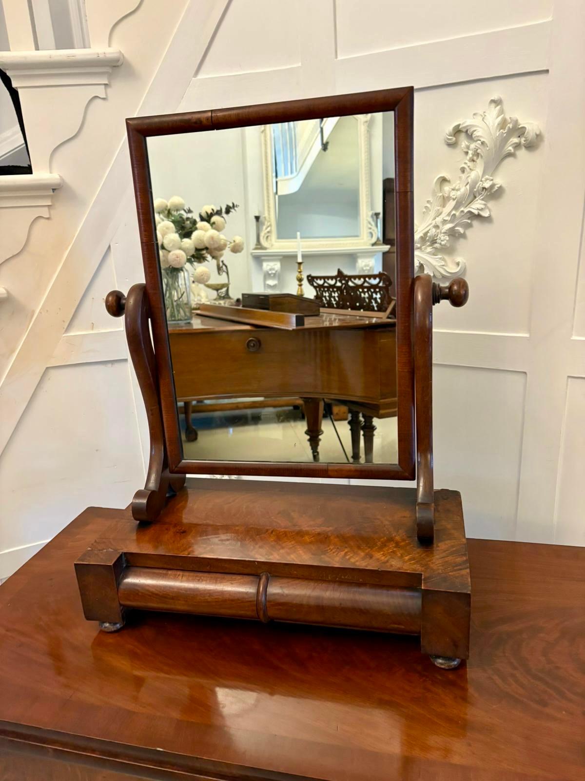 Antique Mirror Swing in mogano di qualità vittoriana in vendita 1