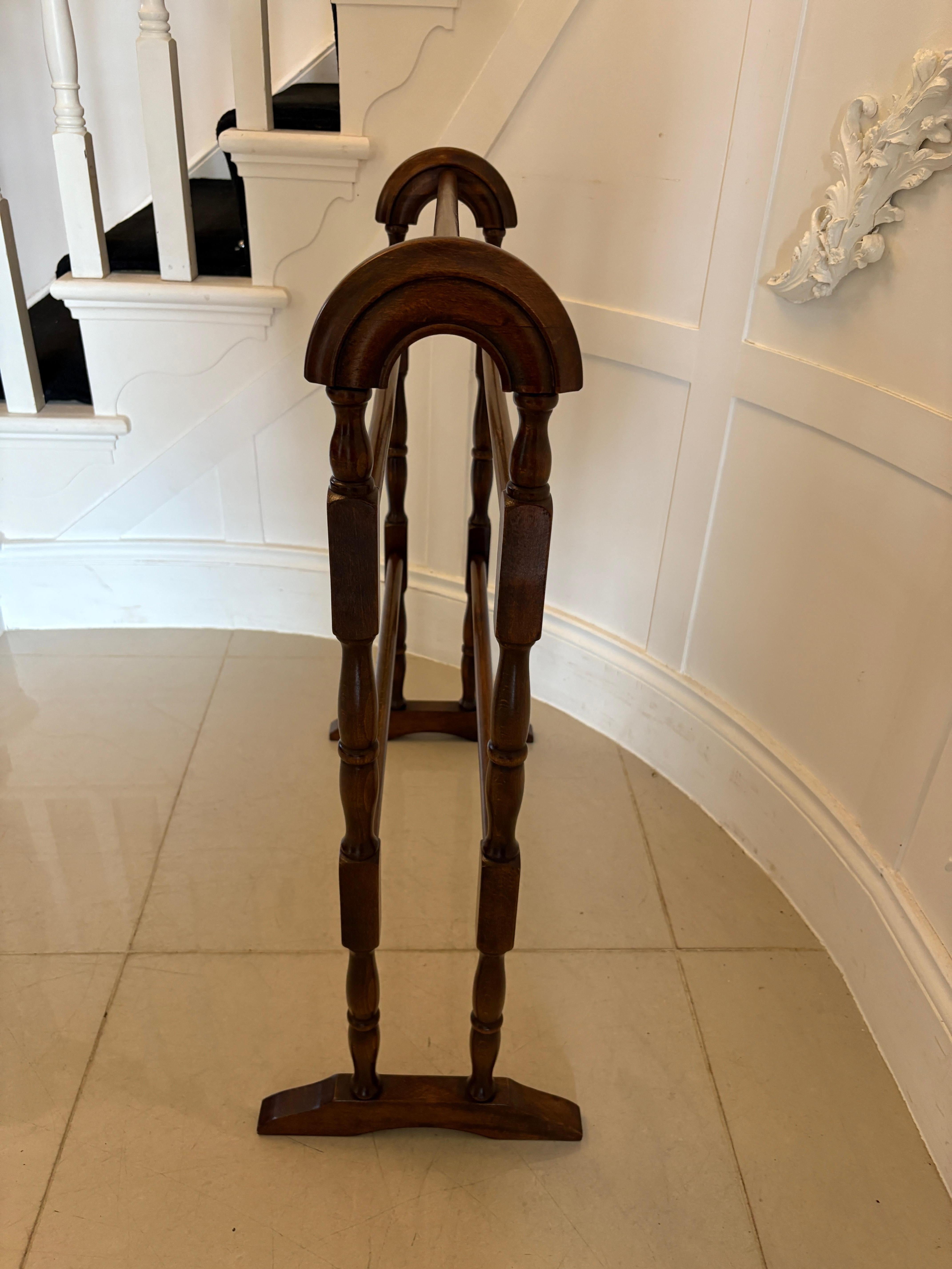 XIXe siècle Porte-serviettes ancien en acajou de qualité victorienne en vente