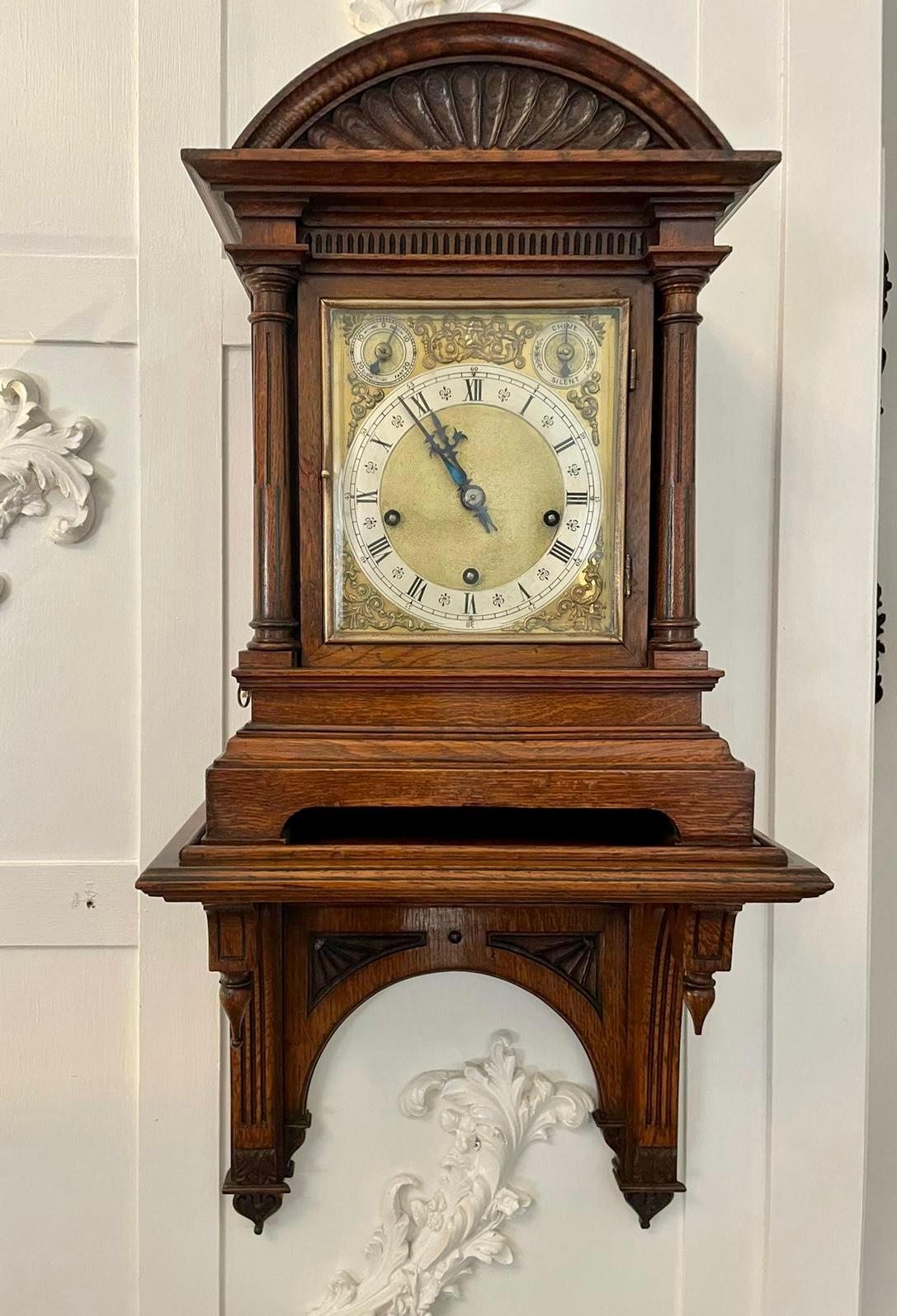 Antique Victorian Quality Oak 8 Day Chiming Bracket Clock with Original Bracket In Good Condition In Suffolk, GB