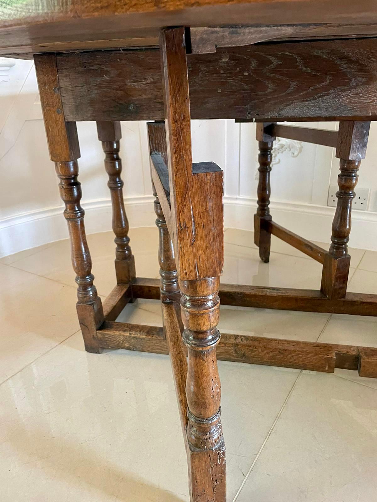 Antique Victorian Quality Oak Gateleg Table  For Sale 1