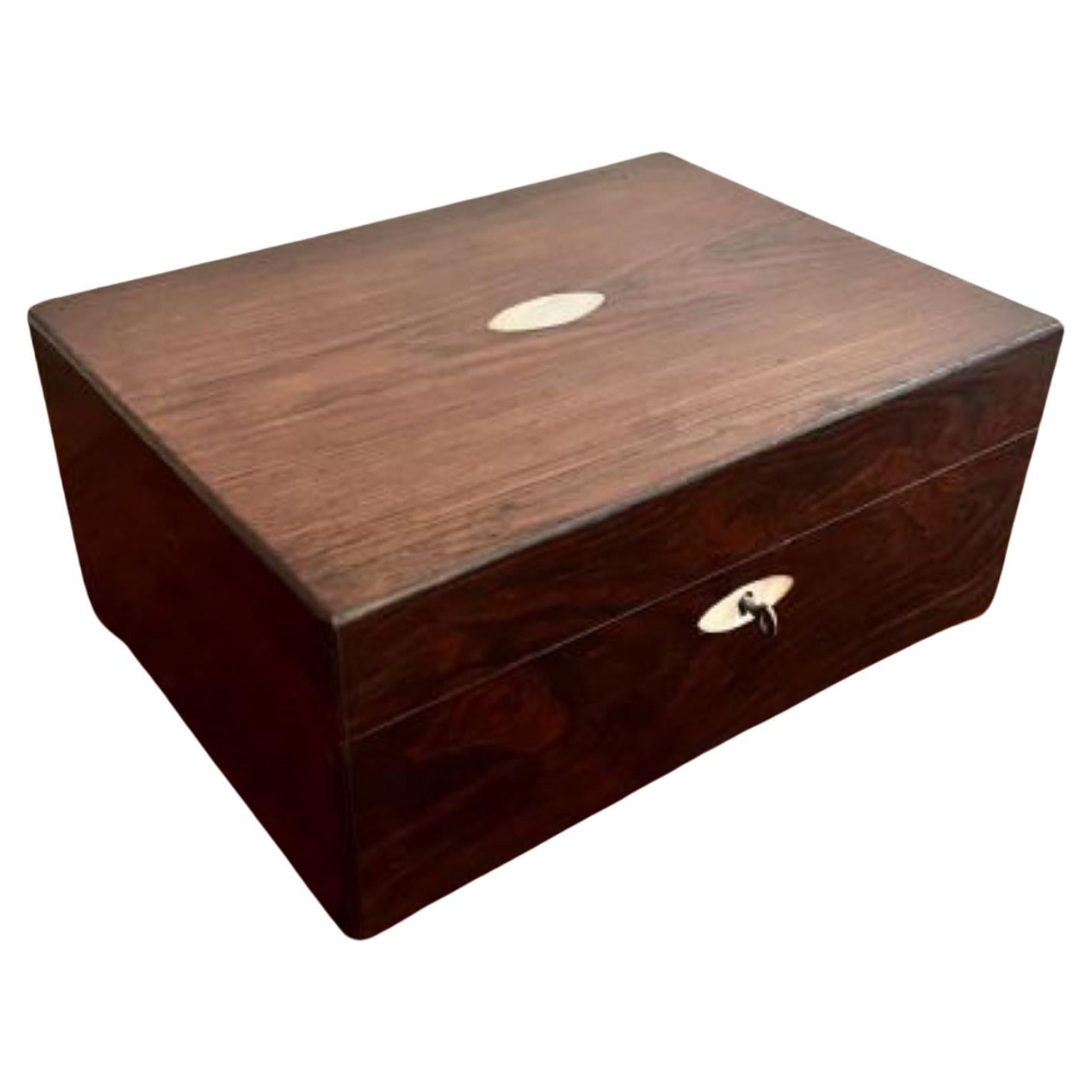 Antique Victorian quality rosewood jewellery box  For Sale