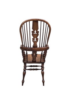 Antique Victorian Quality Yew Wood Broad Arm Windsor Chair