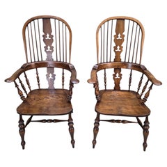 Antique Victorian Quality Yew Wood Broad Arm Windsor Chair