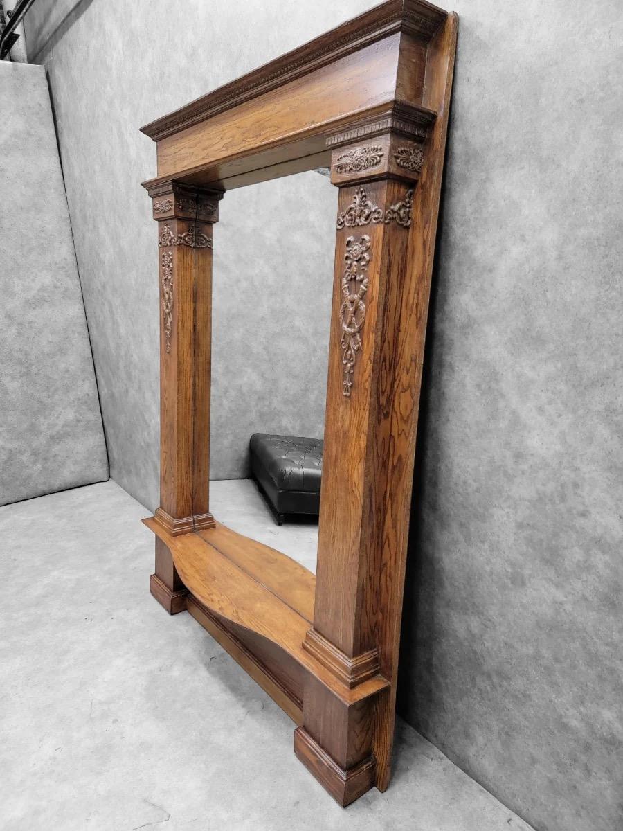 Antique Victorian Quarter-Sawn Oak Salvaged Console Pier Mirror In Good Condition In Chicago, IL