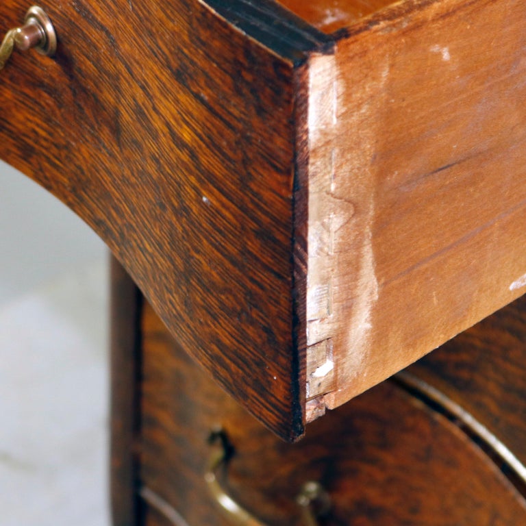 Antique Victorian Quarter Sawn Oak Serpentine Dresser With Mirror