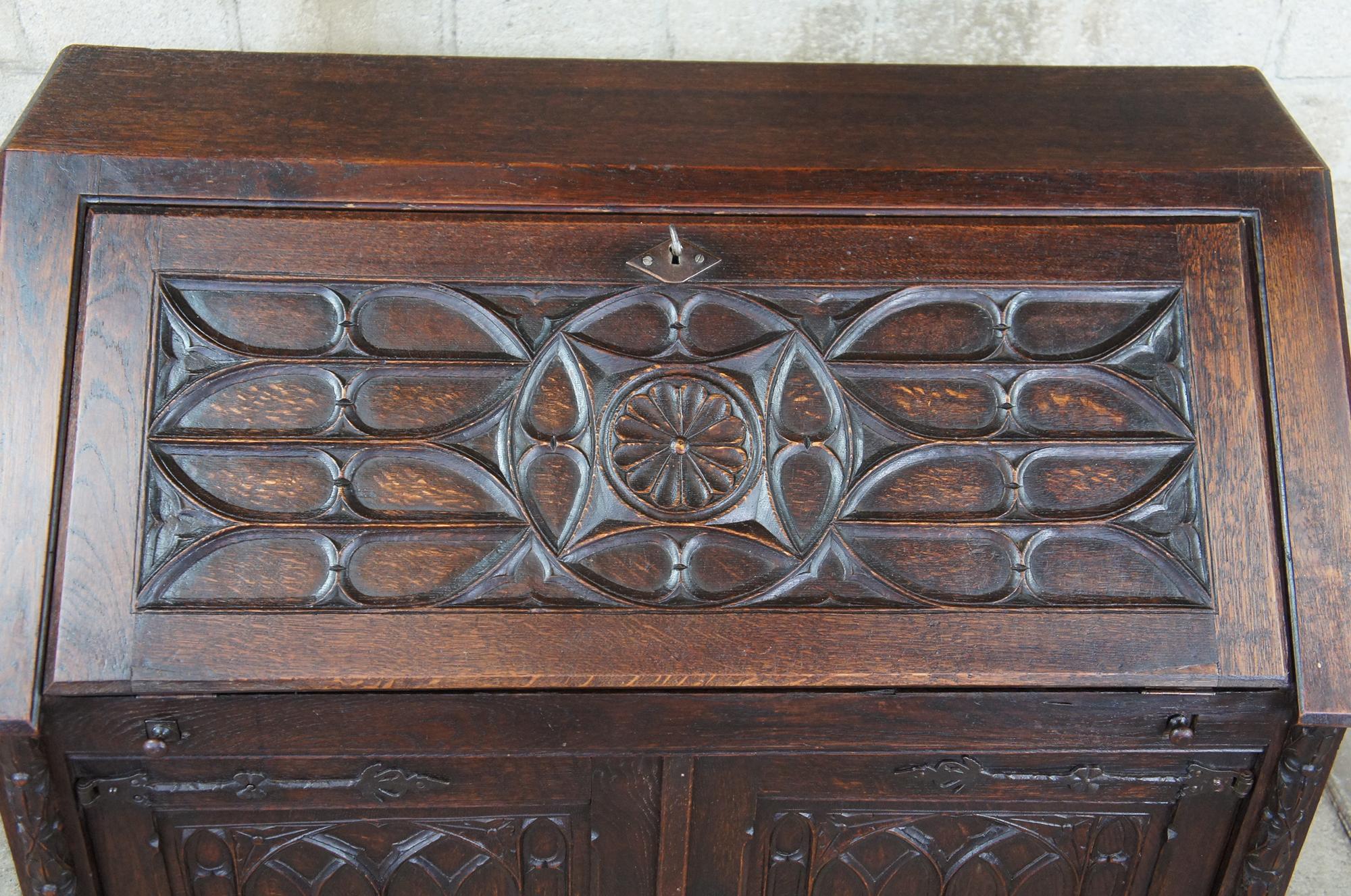 19th Century Antique Victorian Quartersawn Oak Gothic Carved Secretary Writing Desk