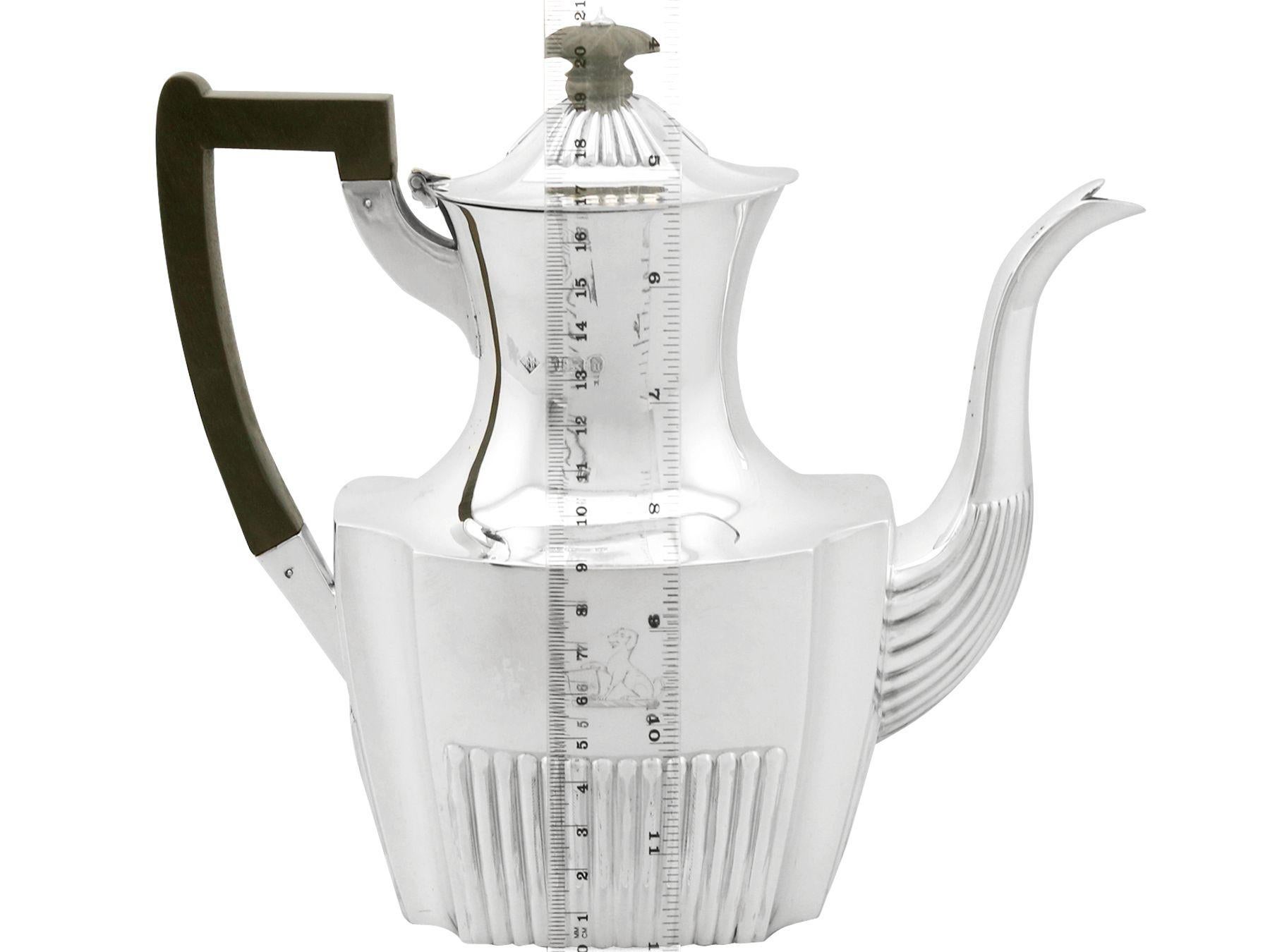 Victorian Queen Anne Style Sterling Silver Coffee Pot For Sale 6