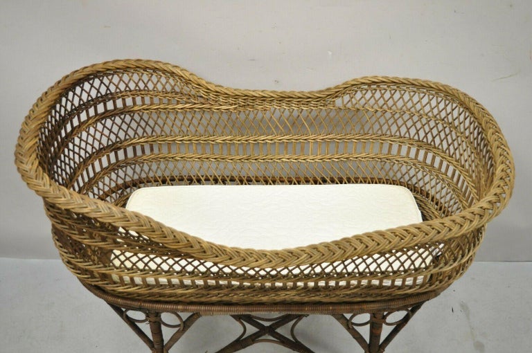 Antique Victorian Rattan and Wicker Baby Cradle For Sale at