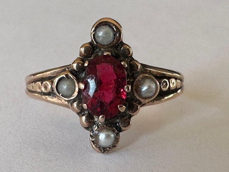 Antique Victorian Red Garnet and Seed Pearl Ring For Sale at 1stDibs