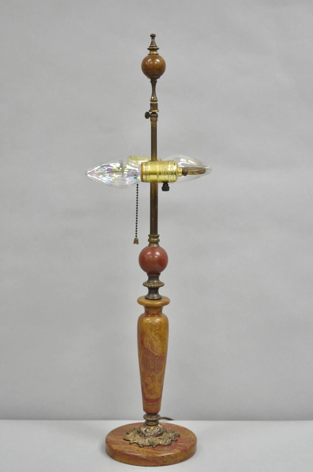 Antica lampada da tavolo da salotto vittoriana a colonna in marmo rosso con supporti in bronzo in vendita 4