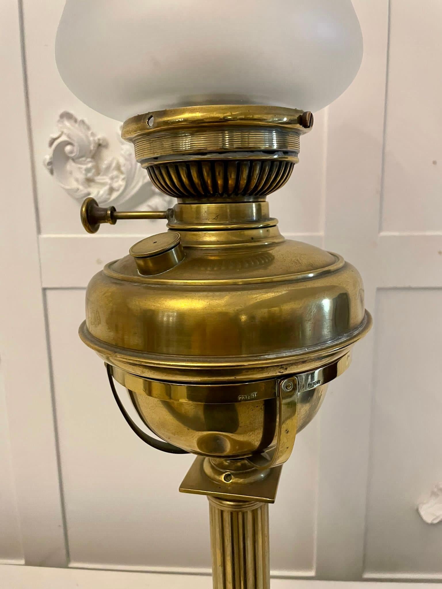 Antique Victorian Reeded Column Brass Oil Lamp For Sale 1