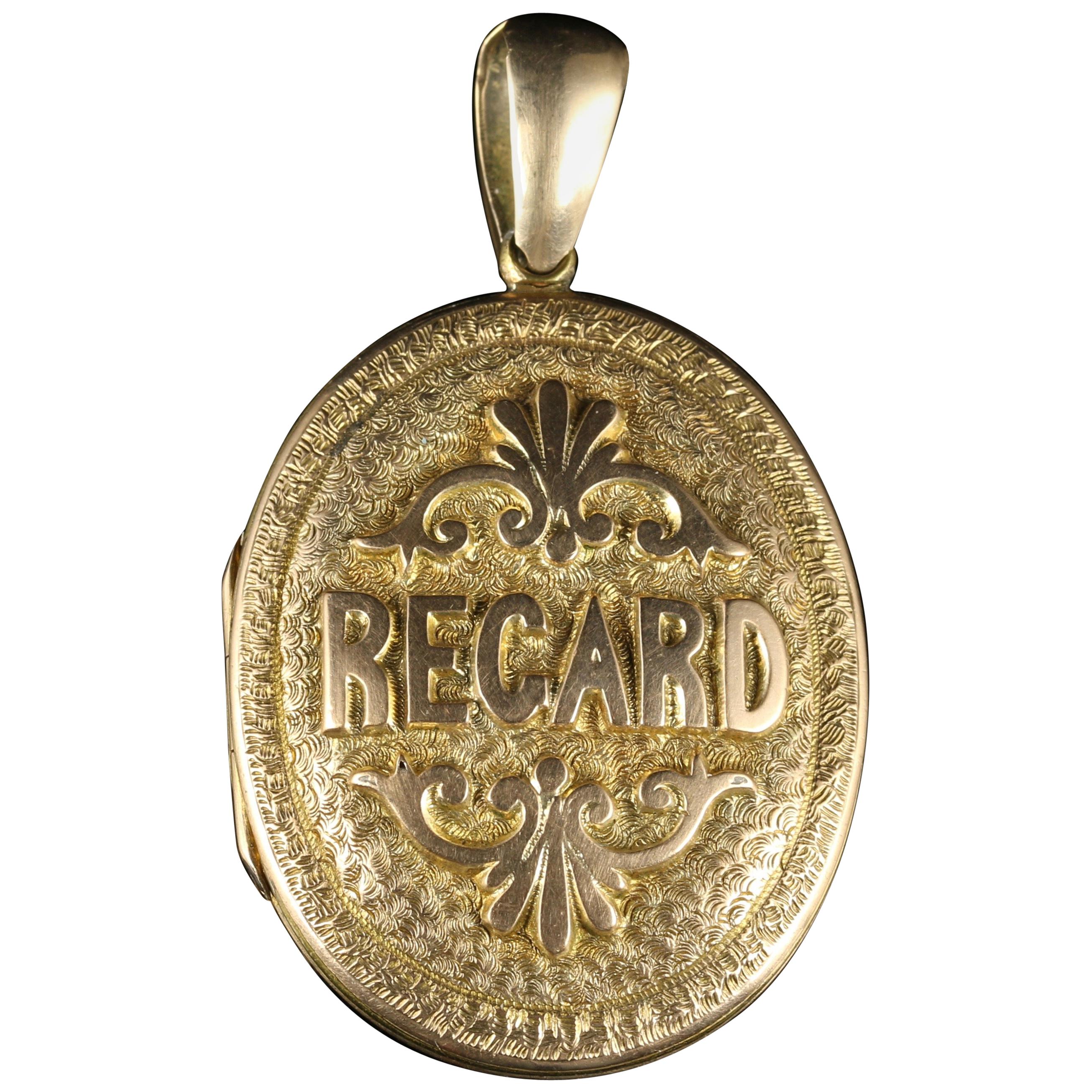 Antique Victorian Regard Locket 9 Carat Gold, circa 1900 For Sale