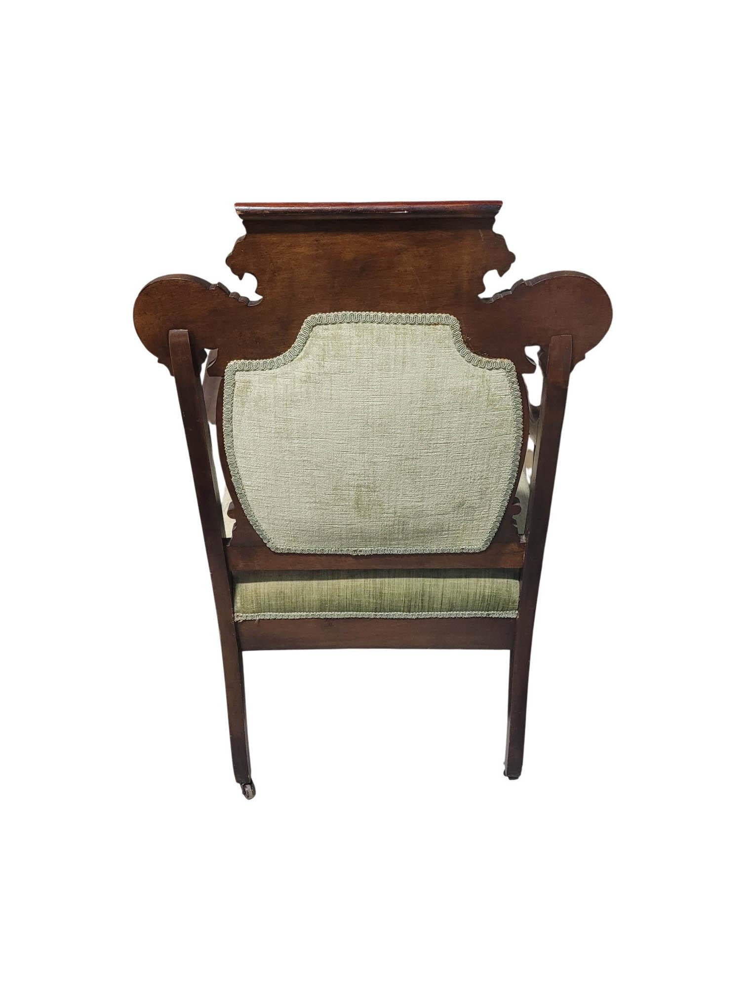Antiguo sillón de salón victoriano renacentista, c. 1880 Terciopelo en venta